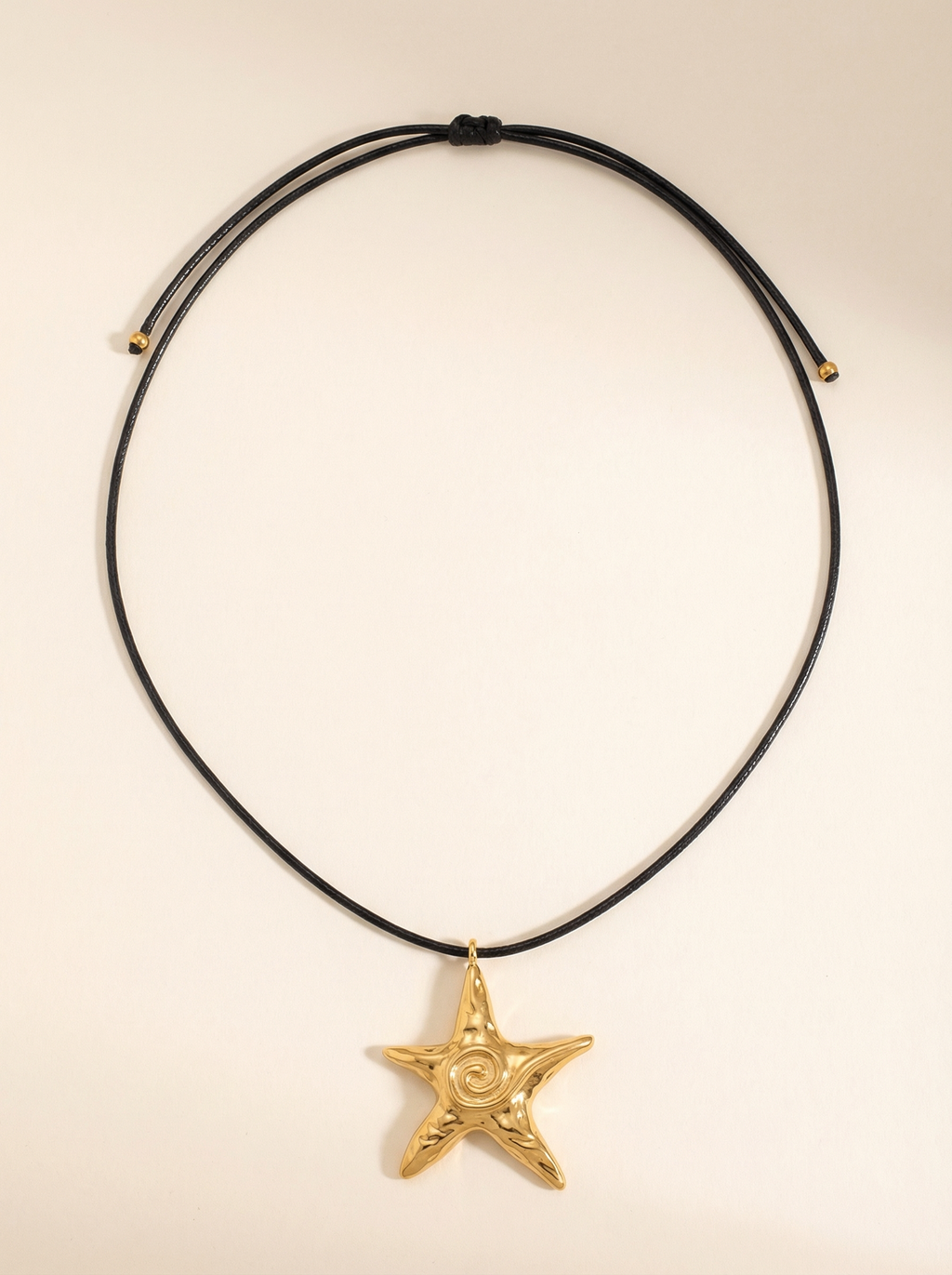Evasion Necklace