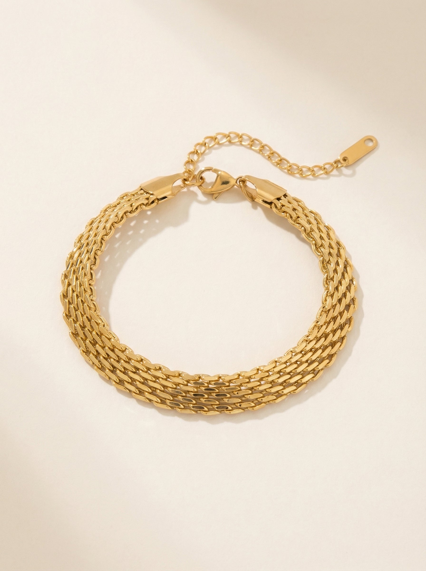 Nacre Bracelet