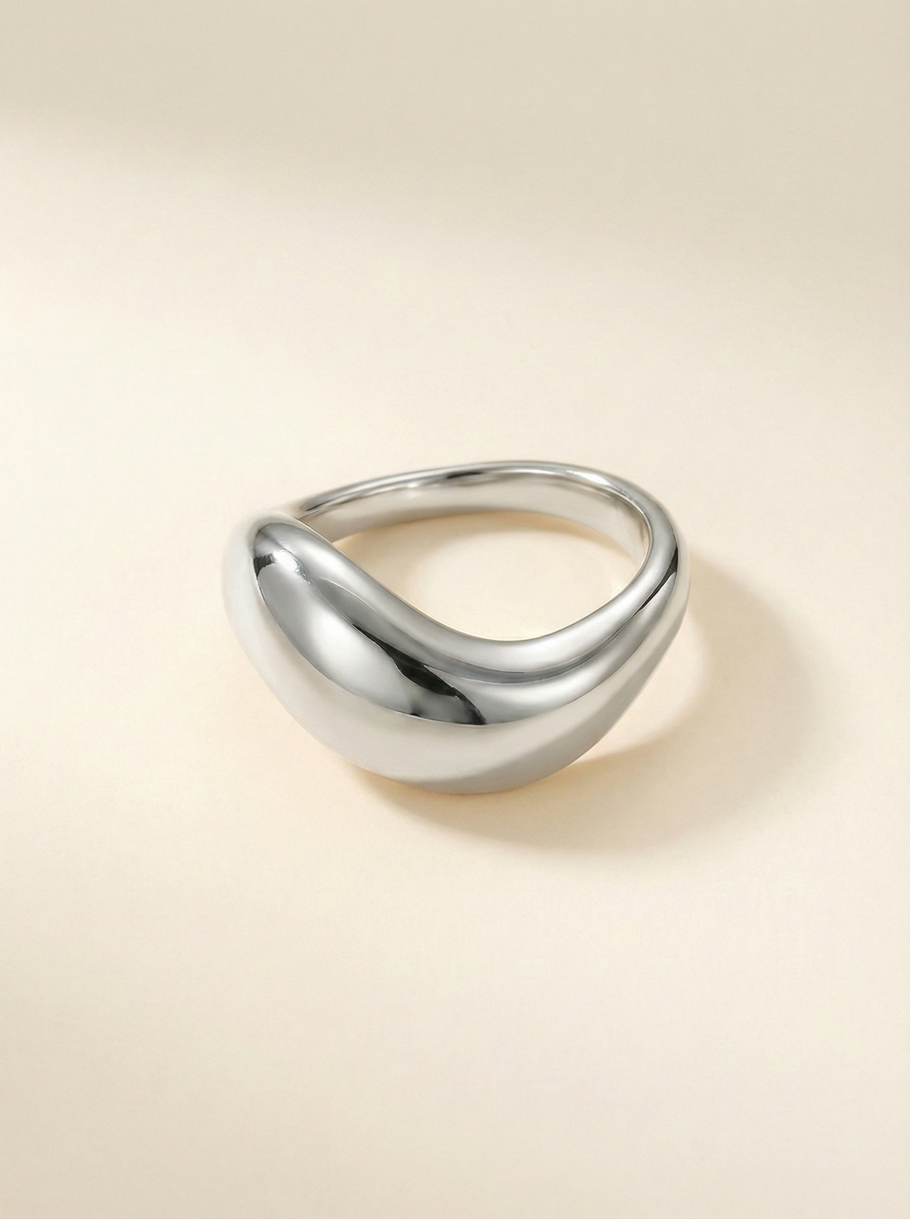 Ivoire Ring