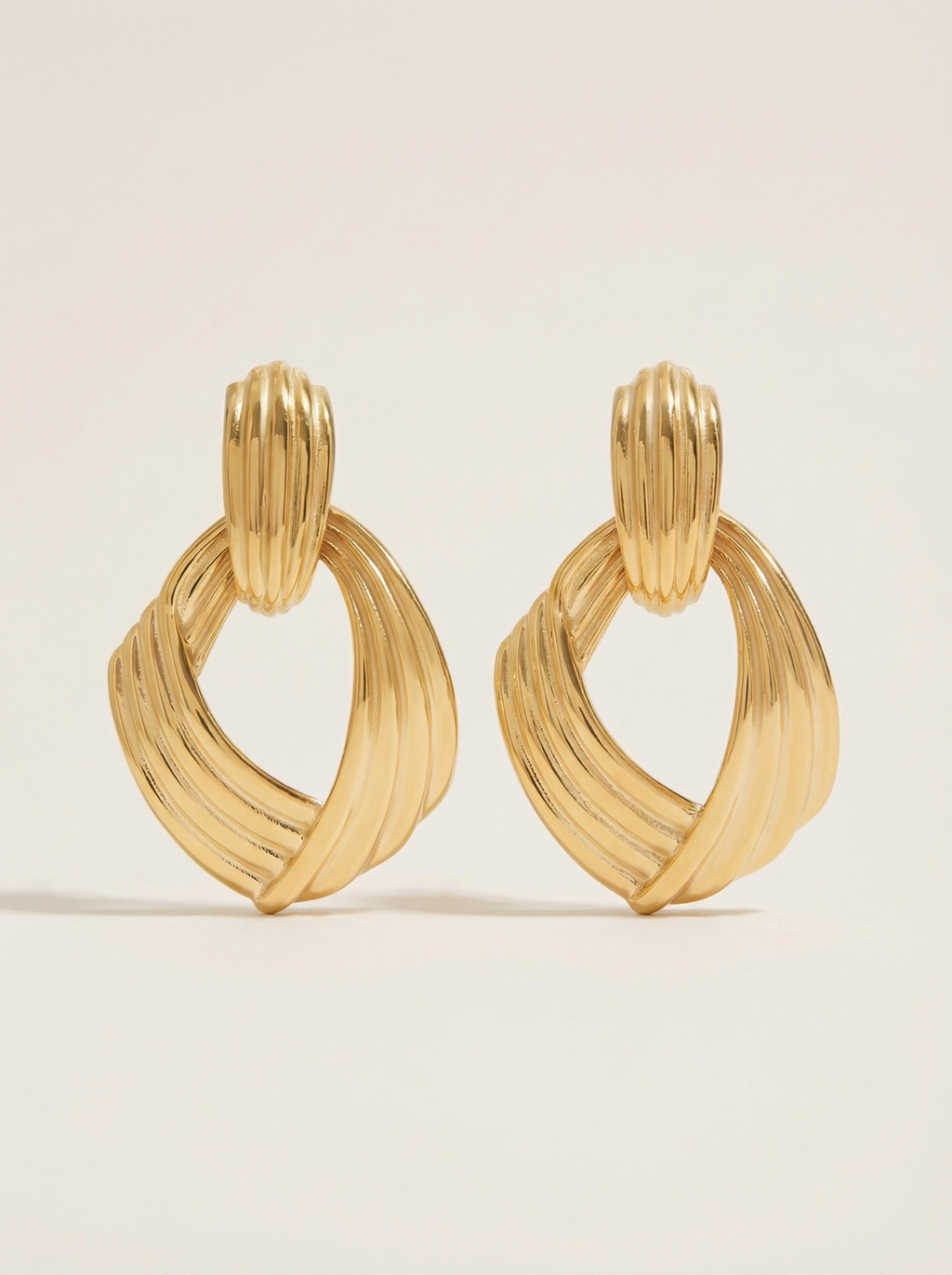 Calme Earrings